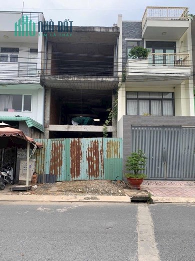 ĐỊNH CƯ NN CẦN BÁN GÁP CĂN NHÀ XD 5 ĐUÒNG LIÊN PHƯỜNG Q99 BAO RẺ TOÀN KHU )