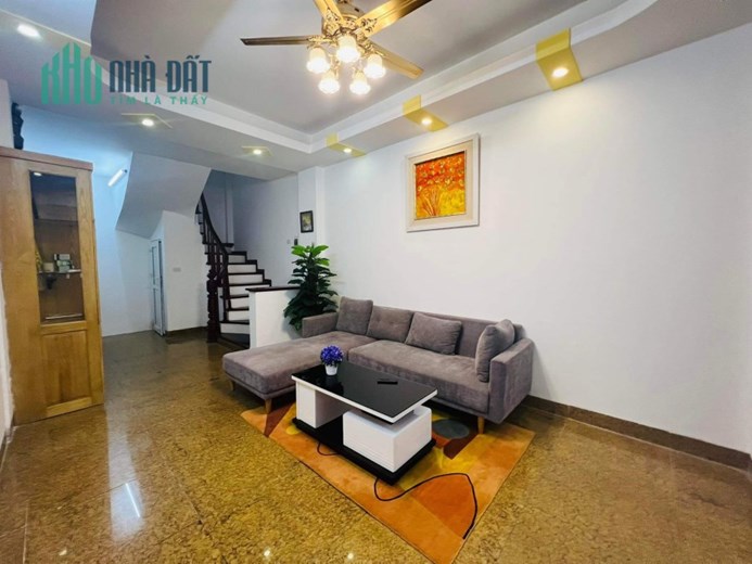 Bán nhà Thuỵ Khuê, Tây Hồ. HIẾM _ NHÀ ĐẸP Ở LUÔN NGÕ THÔNG HỒ TÂY 36m2/4tỷ650tr