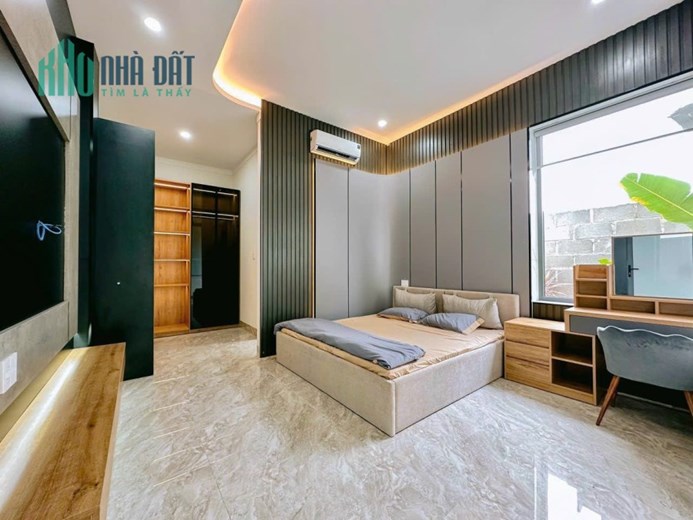 Nhà mới 10x25 chỉ 3ty990 Phạm Ngũ Lão Tp Buôn Ma Thuột