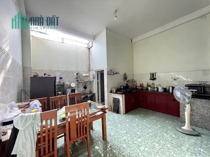 HXH ĐẬU CỬA - NGAY CHỢ TÂN CHÁNH HIỆP QUẬN 12 - NGANG 5M HIẾM, 3 TẦNG BTCT - CHỈ HƠN 4 TỶ.