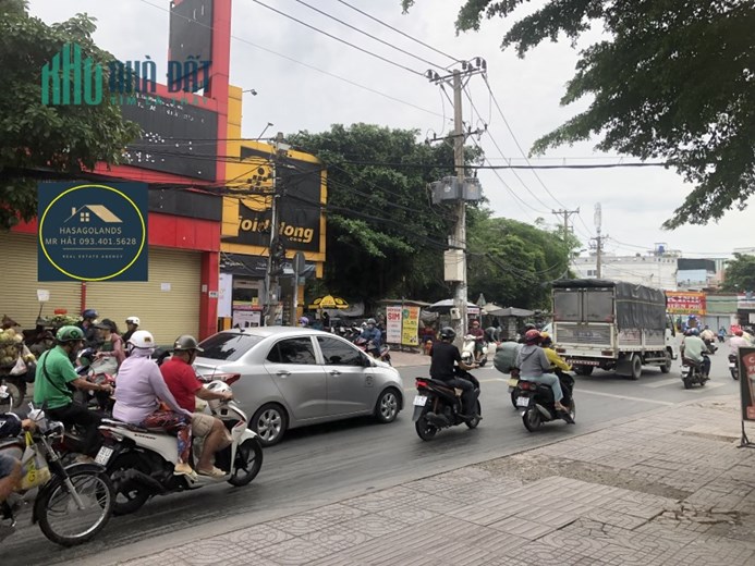 Cho thuê nhà MẶT TIỀN ngay NGÃ 4 Bình Long 200m2, 2 TẦNG, NGANG 8M