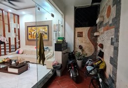 BÁN GẤP NHÀ LƯƠNG KHÁNH THIỆN, HOÀNG MAI. Ô TÔ ĐỖ CỬA 40M × 5 TẦNG 5 NGỦ. CHỈ HƠN 4 TỶ