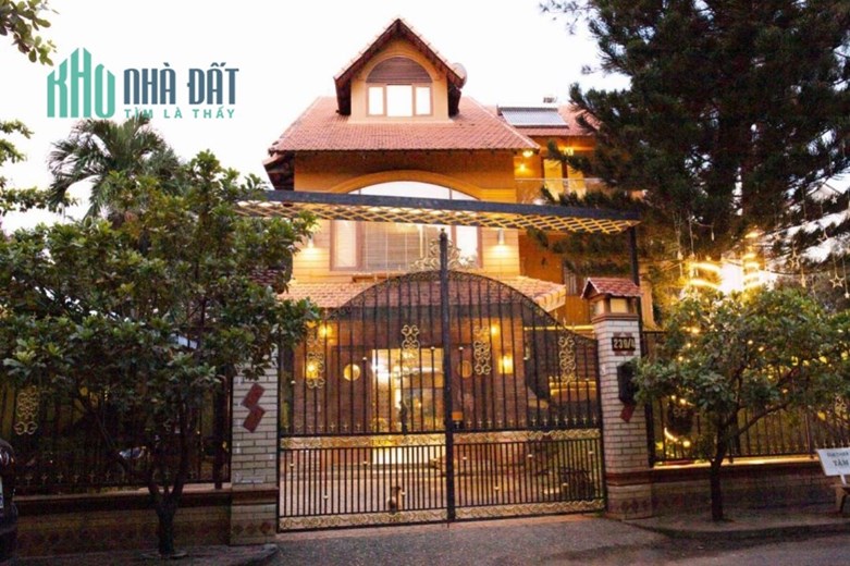 CHO THUÊ GẤP BIỆT THỰ RIVERSIDE QUẬN 2
