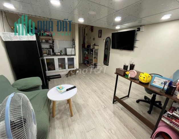 Sang lại căn hộ mini 30m2 - Giá 899 triệu - P13, Tân Bình