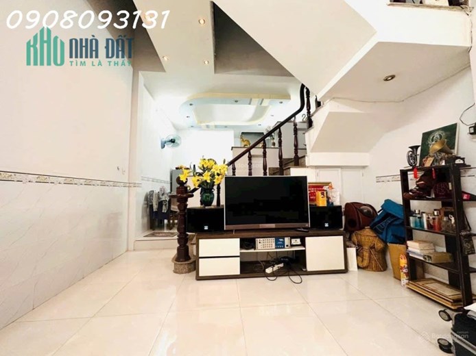3131-Chủ  bán nhanh nhà hẻm Huỳnh văn Bánh , P11, Phú Nhuận. DT 50m2, giá 4 tỷ 5