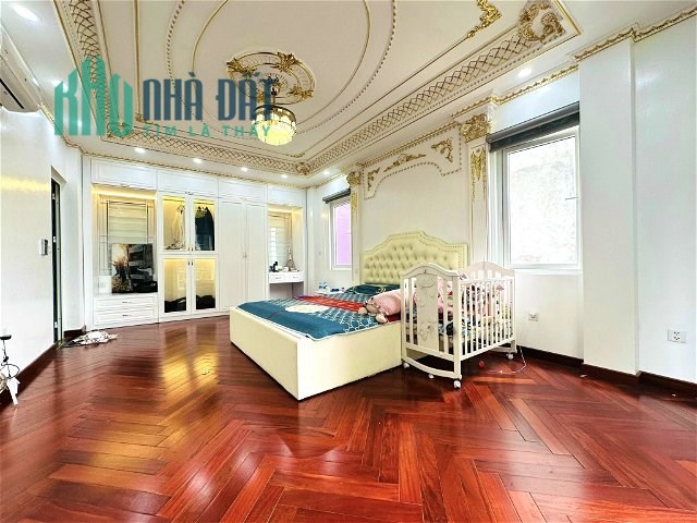 Bán nhà Lạc Long Quân–Kinh doanh-văn phòng –otô 78m 6tầng 9.6 tỷ