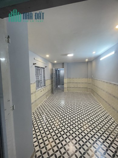 💥Nhà 3 tầng - Góc 2MT hẻm Huỳnh Văn Bánh, 3 phòng, 15 tr