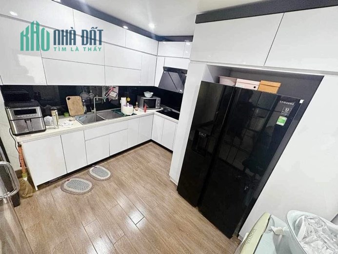 Mặt hồ ba mẫu, siêu phẩm vừa ở vừa kinh doanh 48m2, 4 tầng.chỉ hơn 14 tỷ