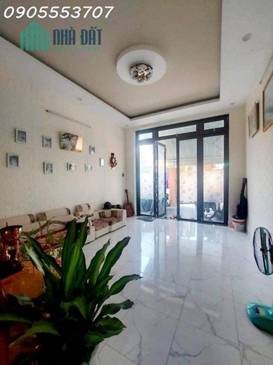Cần GẤP bán nhà rẻ đẹp 2 tầng mặt tiền khu CẨM BẮC, gần Lê Đại Hành, Cẩm Lệ, ĐN, CHỈ 3,2x tỷ