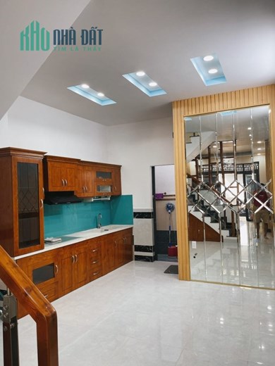 HẺM XE HƠI - GẦN CHỢ - NỞ HẬU - KHÔNG LỘ GIỚI - 6.5 tỷ TL