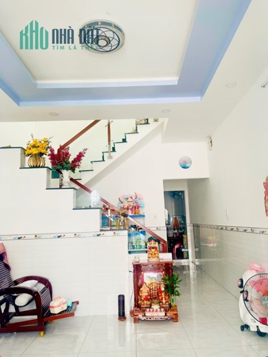 Bán nhà sát MT Hẻm oto Lũy Bán Bích quận Tân Phú 4 x 17-2T hơn 4 tỷ TL