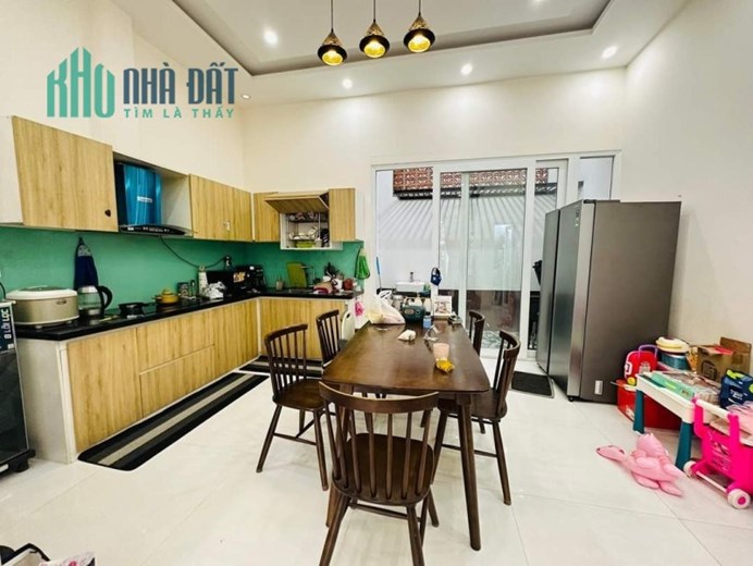 Nhà 2 tầng Mặt tiền Phước Lý 14 đẹp ở ngay KD tốt đất 90m2 giá nhỉnh 3 tỷ