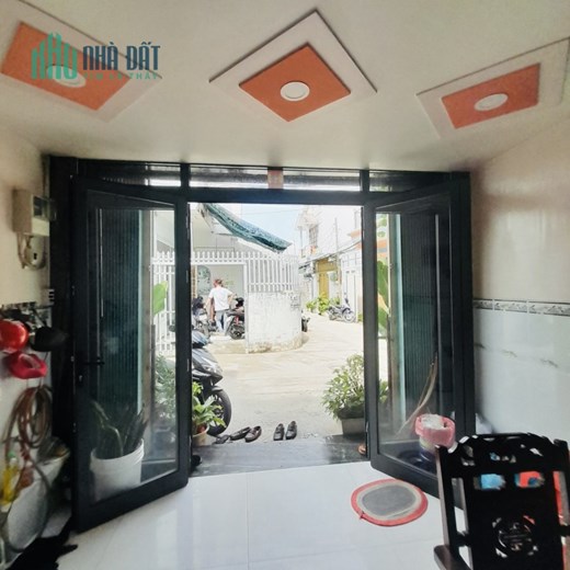 giảm 400 bán 4.4 tỷ - Đường mặt tiền số 58m 2lầu 4 x 14 Linh Tây Thủ Đức - thích hợp mở văn phòng -
