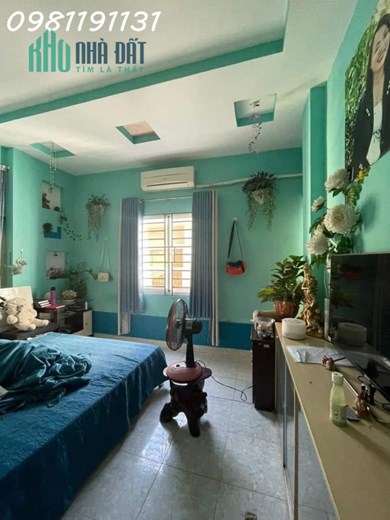 BÁN NHÀ TÂN QUY ,Q7  120 m2  ngang 8,3m ,3 Tầng Chỉ:6,2 Tỷ