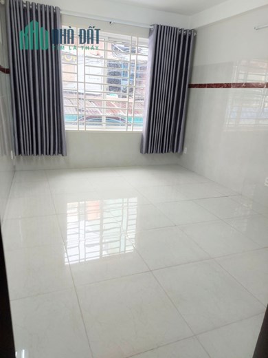 Bán nhà đường Lạc Long Quân , phường 10, quận Tân Bình, 5 tầng, 4 tỷ 5