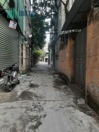 Chính chủ cần bán nhà 595 Lĩnh Nam, Hoàng Mai 32m2, 5T, ô tô đỗ cửa,  giá 3.X tỷ