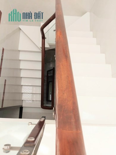 Bán nhà đường Lạc Long Quân , phường 10, quận Tân Bình, 5 tầng, 4 tỷ 5
