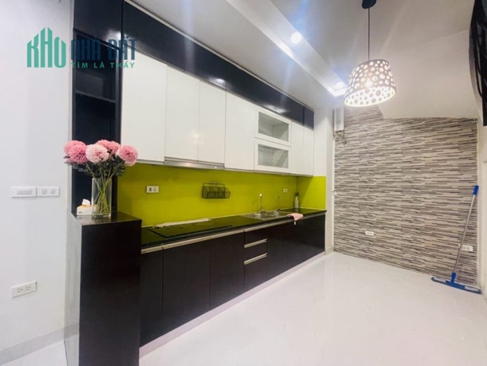 Bán nhà Kiến Hưng, Hà Đông, Lô góc 45mx4t, OTO 10m, về ở ngay, giá 4,25 tỷ