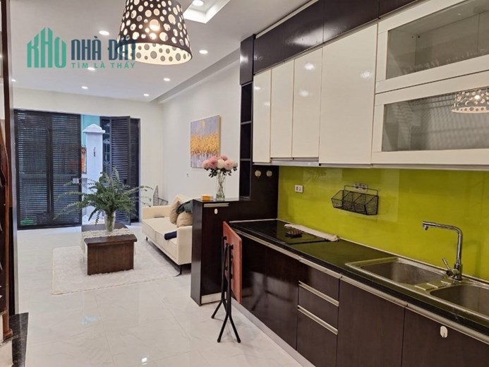 Bán nhà Kiến Hưng, Hà Đông, Lô góc 45mx4t, OTO 10m, về ở ngay, giá 4,25 tỷ
