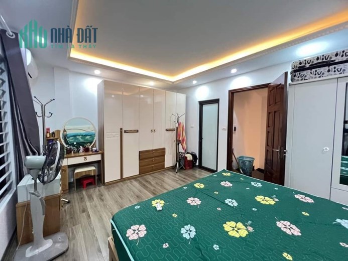 Bán nhà Thụy Khuê 35m2, 6T, 5m, 5.35 tỷ Tây Hồ.