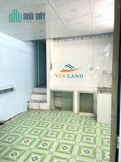 Cho thuê nhà mặt tiền 120m2 đường lớn gần chợ cổng 10