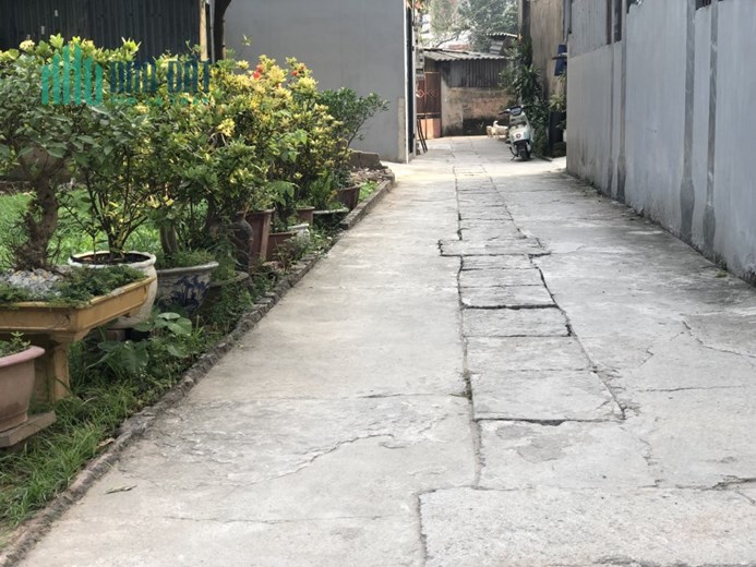 Chủ cần bán nhanh lô đất 41m2 tại thôn Phượng Nghĩa, phụng châu chương Mỹ hà nội. 
Dt 41,2 m2, bán