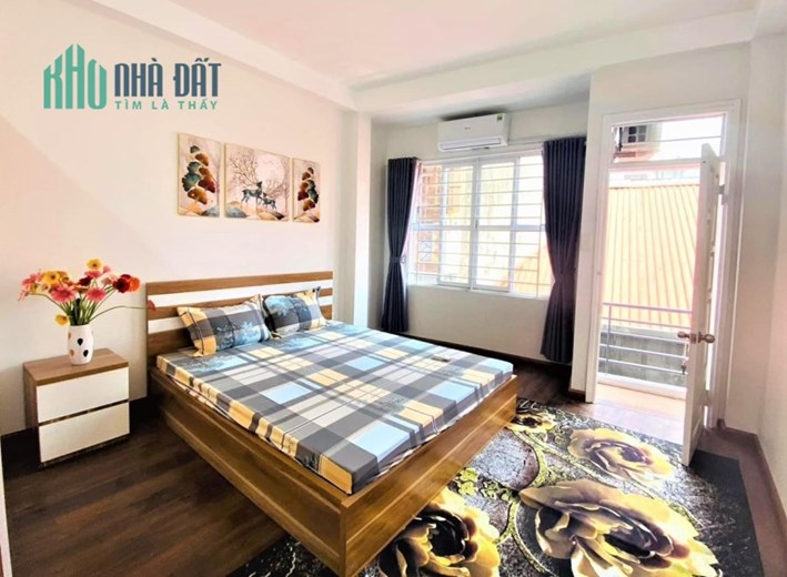 Bán nhà Hồ Tùng Mậu , 40m 6 tầng, 4 phòng, full nội thất, có thang máy, giá nhỉnh 4 tỷ