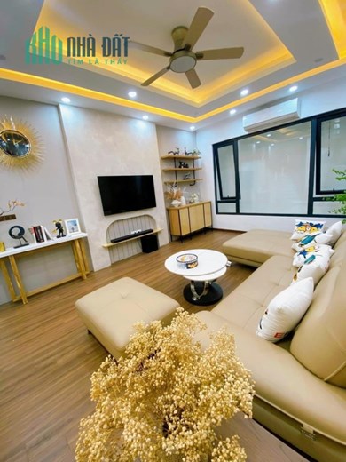 Nhà Hà Trì 35m, Ô Tô Đỗ Cửa, Lô Góc 5.2 tỷ