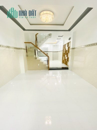 ĐƯỜNG LÊ LAI NGAY DH CÔNG NGIỆP P3 - GÒ VẤP - NHÀ MỚI Ở NGAY - 5 TẦNG NỞ HẬU - Ô TÔ NGỦ TRONG NHÀ.