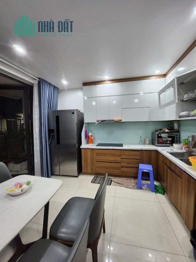 NHÀ ĐẸP MỚI TOANH NGUYỄN VĂN CỪ, LÔ GÓC HAI MẶT THOÁNG, 33M2, 5 TẦNG, NHỈNH 3,6 TỶ.