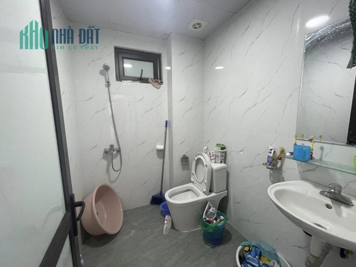 Bán Nhà Đẹp 5 Tầng MT Rộng - Cổ Nhuế 2  BTL - 5m ra Ô TÔ - Trước Nhà 2.5m