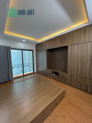 Chính chủ bán nhà 35m2 x 5 tầng Ngõ 191 Phạm Văn Đồng - 2 mặt thoáng - Đã đầu tư full nội thất