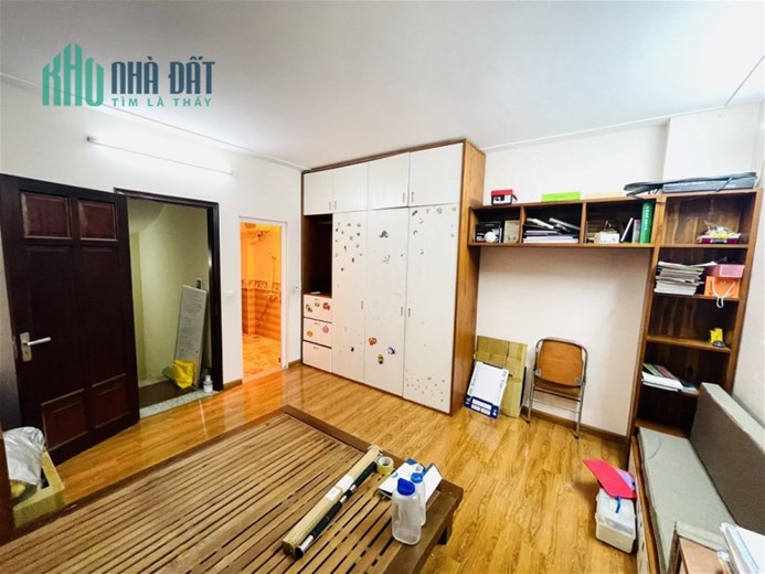 BÁN NHÀ VÕ CHÍ CÔNG CẦU GIẤY HÀ NỘI GIÁ TRÊN 4 TỶ TẶNG FULL NỘI THẤT