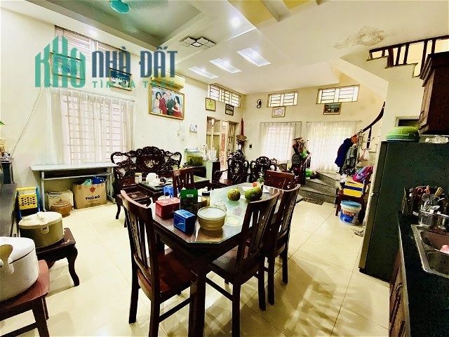 BÁN NHÀ VÕ CHÍ CÔNG CẦU GIẤY HÀ NỘI GIÁ SẤP SỈ 5 TỶ LÔ GÓC