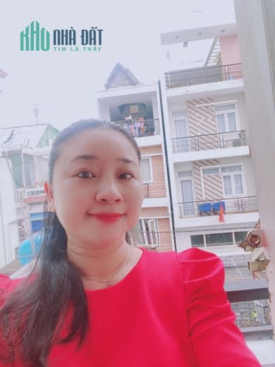 BÁN nhà hẻm 1/ hẻm xe hơi đậu cửa trung tâm quận 10 , 3p tới Bến Thành.