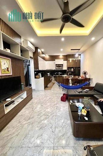 Bán Nhà Cổ Nhuế BTL 58m MT 6m Lô Góc, Ngõ rộng, thông Giá chỉ 5.8 Tỉ