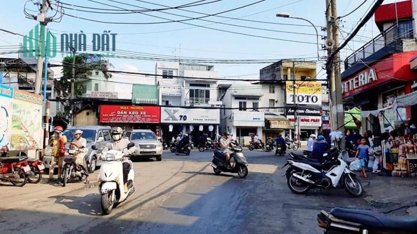 Cho thuê nhà 1T1L 100m2 1pn mặt tiền chợ Thủ Đức