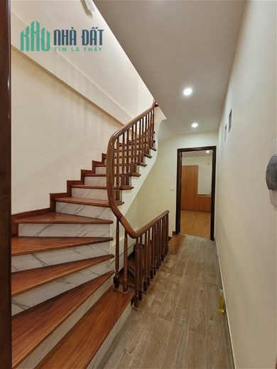BÁN NHÀ VÕ CHÍ CÔNG CẦU GIẤY HÀ NỘI GIÁ NHỈNH 6TY NHÀ MỚI X Y