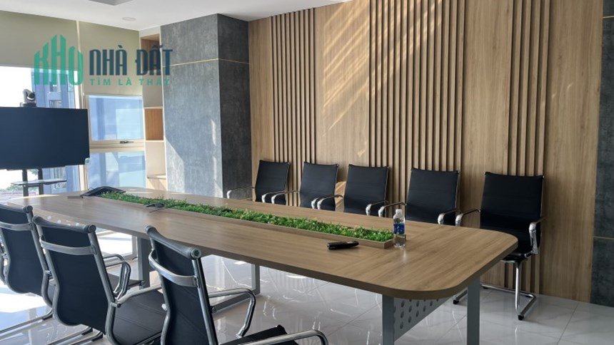 CHO THUÊ Văn Phòng Tòa nhà mới - View sông - 60-150-180-250m2 - đường BẠCH ĐẰNG - Q.HẢI