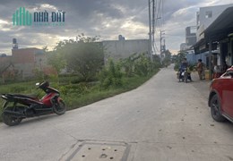 Bán 800m2 đất 2 mặt tiền đường Vĩnh Lộc Bình Chánh có 300m2 thổ cư khu dân cư gần UB xã Vĩnh Lộc B.