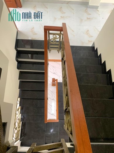 Nhà đẹp 4 tầng Lê Văn Qưới Bình Tân 62m2 ngang gần 5m HXH 5 tỷ >.