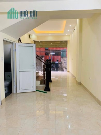 Bán Nhà Dân Ngô Gia Tự Thông Sang Đức Giang, Long Biên 4T, 41m2 giá 3,7 tỷ (ngõ thông)