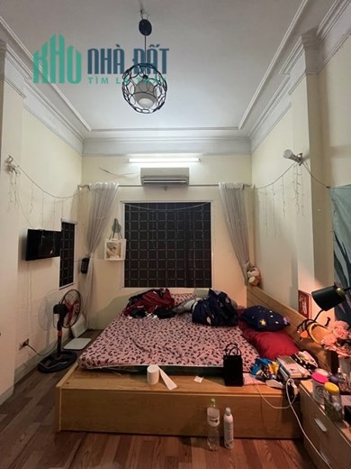 Nhà bán ngõ 112 Phố Ngọc Khánh thông ngõ 612 La Thành P Giảng Võ, Q Ba Đình, Hà Nội. DT 40 m2 MT 3m