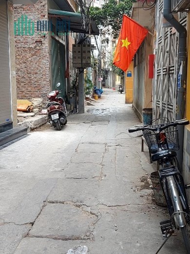 2.x tỷ có nhà 3 tầng 46M Kiến Hưng, Hà Đông, ngõ ba gác tránh ô tô gần.