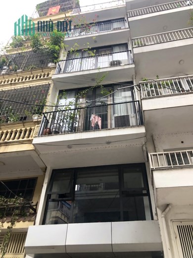Bán nhà Trích Sài. SÁT VÁCH HỒ TÂY _ Ô TÔ TRÁNH VÀO NHÀ THOẢI MÁI. 45m2/11.2tỷ
