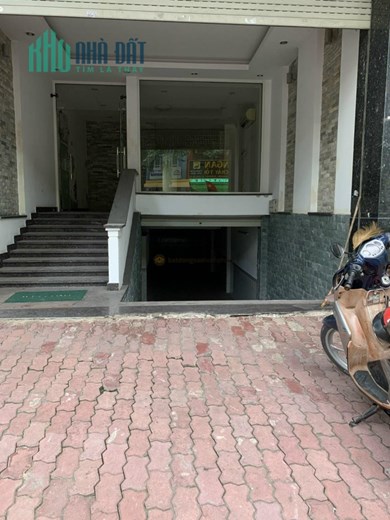Bán nhà mặt tiền kinh doanh sầm uất Nguyễn Quý Đức, Q2, 5x20m, 26tỷ
