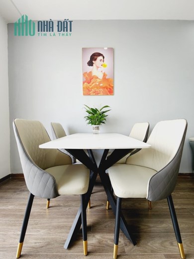 bán nhanh căn hộ CC 3 ngủ 76 mét giá 2ty288tr ở hh linh đàm