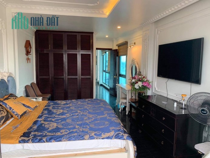 Bán nhà 10 tầng thang máy mặt phố Hàng Than, Ba Đình, ngay bốt Hàng Đậu, 97m, 68 tỷ
