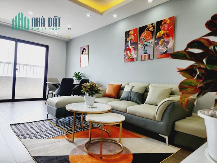 bán nhanh căn hộ CC 3 ngủ 76 mét giá 2ty288tr ở hh linh đàm