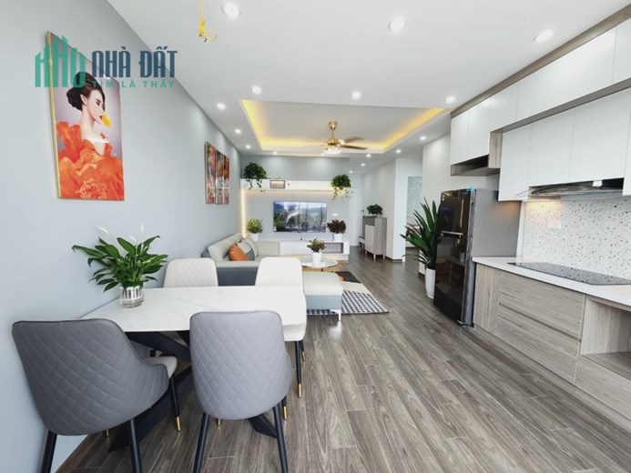 bán nhanh căn hộ CC 3 ngủ 76 mét giá 2ty288tr ở hh linh đàm